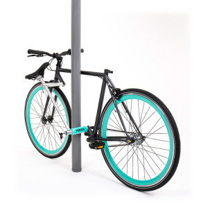 Bike Yerka V3 with integrated lock for pole max 20cm wide